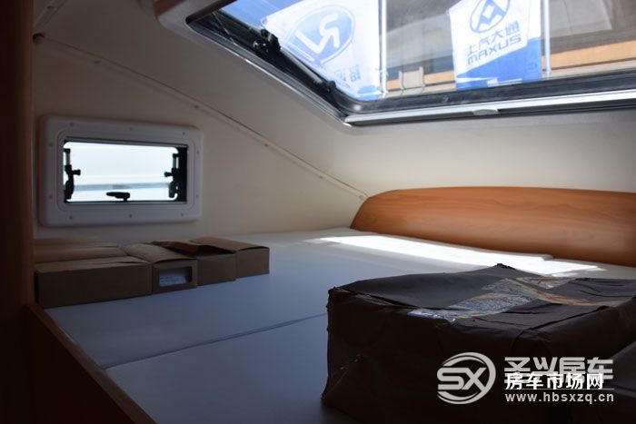 國六標準皮卡房車將上市，內(nèi)部兩張大床，四驅(qū)可選自動擋